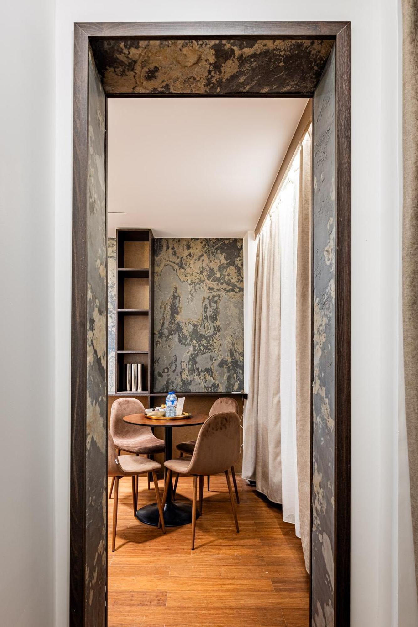 Very Cozy 2p Louvre--orsay-- Saint-germain-des-pres Apartment *